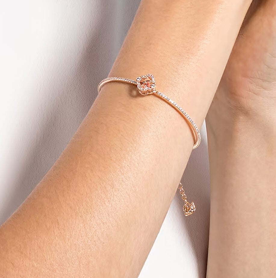 Genuine Swarovski Sparkling Dance Clover Pink, Rose Gold Bracelet 5516476