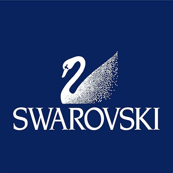 Swarovski Infinity Necklace Y (Ex Retail Stock Never been out of Box) RRP£110